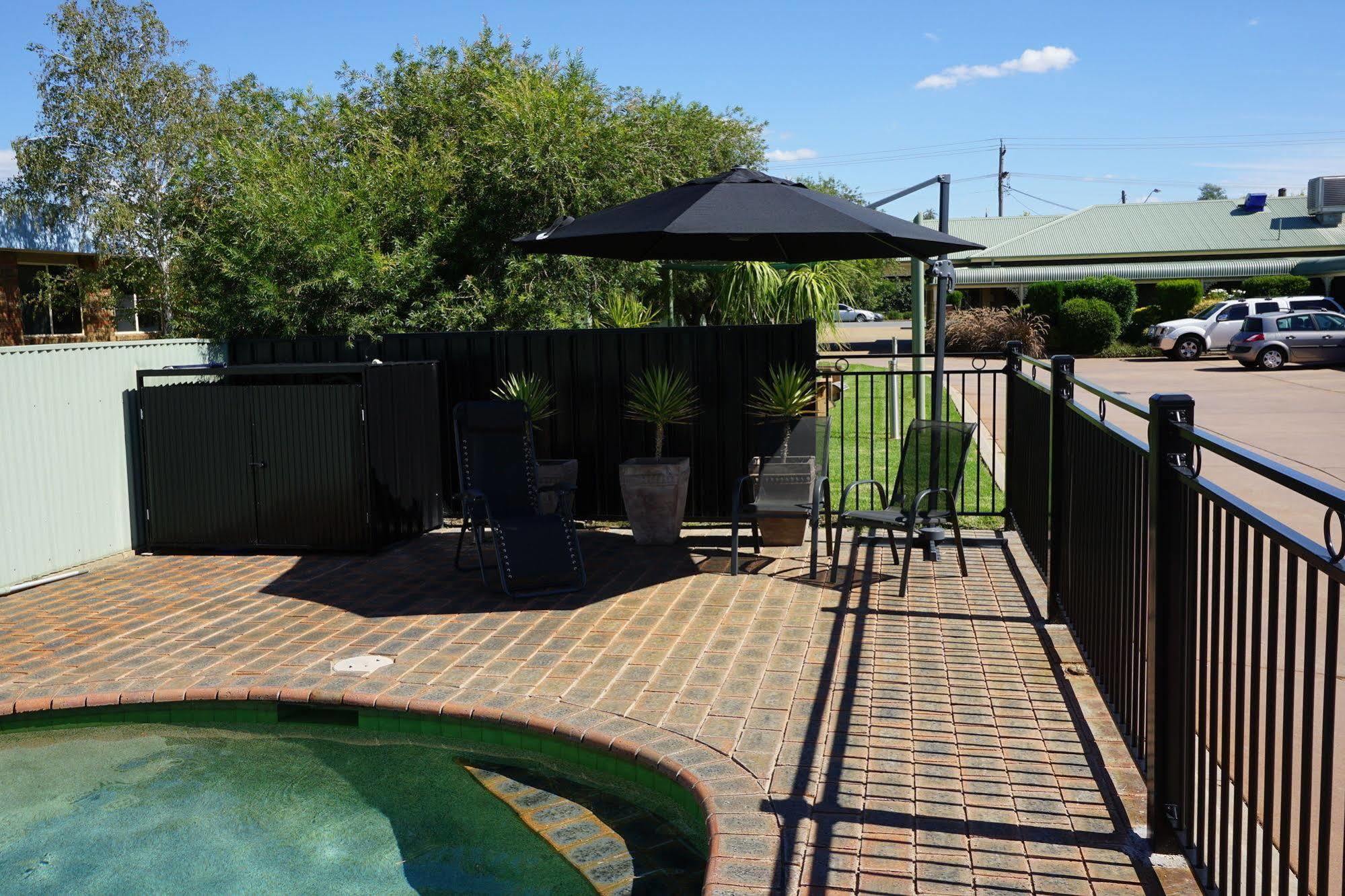 Lincoln Cottage Motor Inn Wagga Wagga Exteriér fotografie